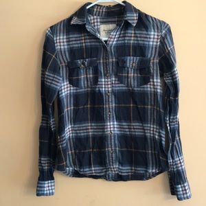 A&F• Fitted Plaid Shirt• Size X-Small